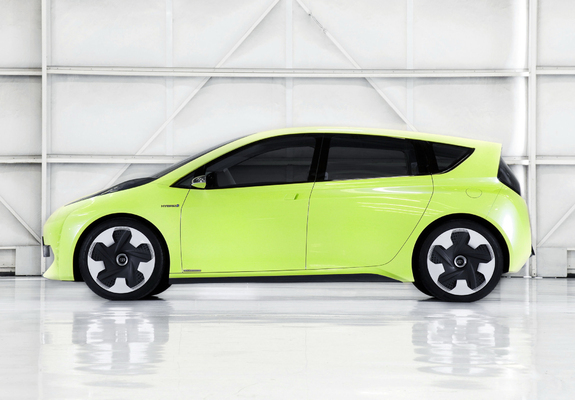 Toyota FT-CH Concept 2010 pictures