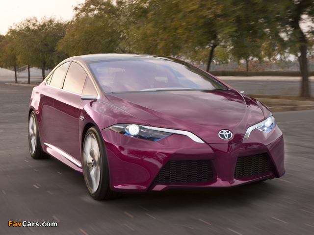 Toyota NS4 Plug-in Hybrid Concept 2012 pictures (640 x 480)