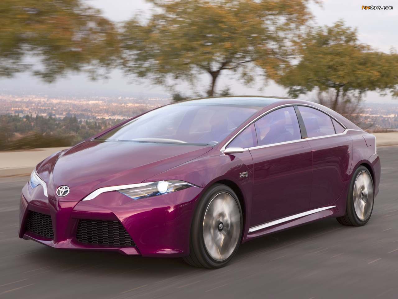Toyota NS4 Plug-in Hybrid Concept 2012 wallpapers (1280 x 960)