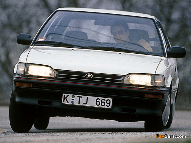 Toyota Corolla Compact 5-door (E90) 1987–92 pictures (640 x 480)