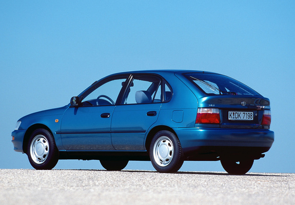Toyota Corolla Compact 5-door (E100) 1991–98 wallpapers