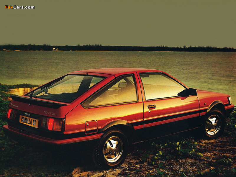 Toyota Corolla GT Coupe UK-spec (AE86) 1983–85 wallpapers (800 x 600)