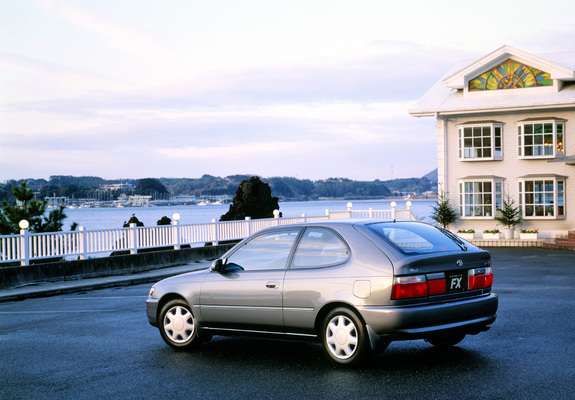 Pictures of Toyota Corolla FX JP-spec (E100) 1992–95