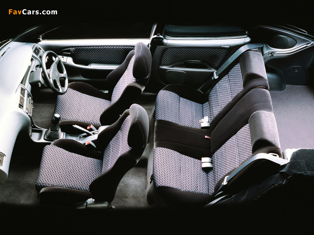 Toyota Corolla FX JP-spec (E100) 1992–95 photos (640 x 480)
