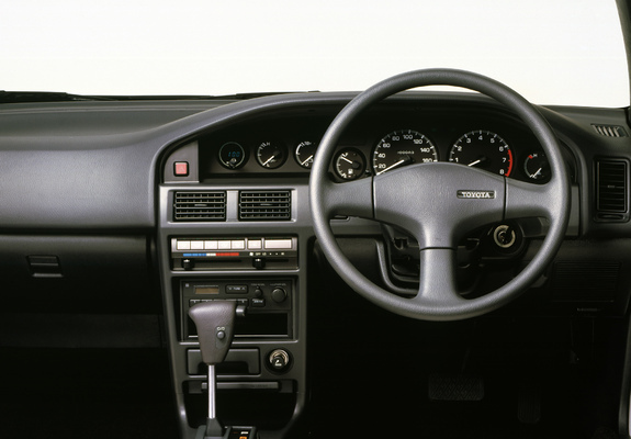 Toyota Corolla FX 5-door (E90) 1989–91 wallpapers