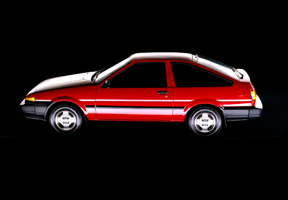 Photos of Toyota Corolla SR5 Sport Liftback (AE86) 1984–86