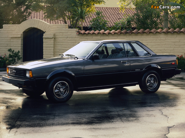 Toyota Corolla SR5 Hardtop Coupe (AE71TE72) 1980–83 pictures (640 x 480)