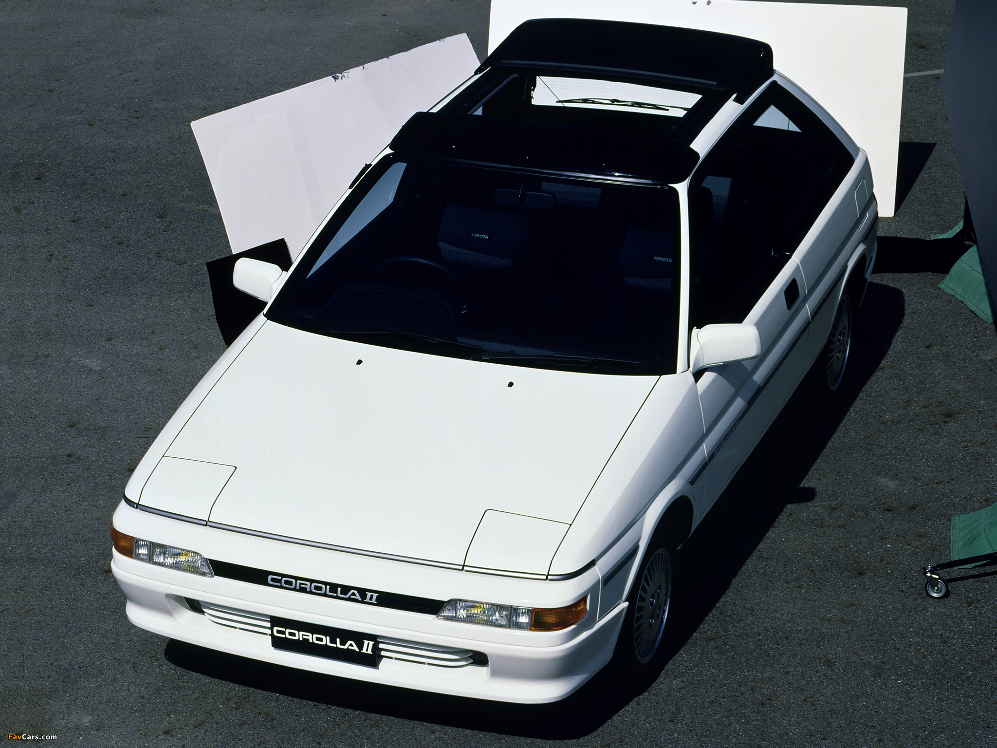 Toyota Corolla II 1.5 SR-i Canvas Top 3-door 1988–90 wallpapers (2048 x 1536)