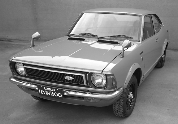 Pictures of Toyota Corolla Levin 1600 (TE27) 1972–74