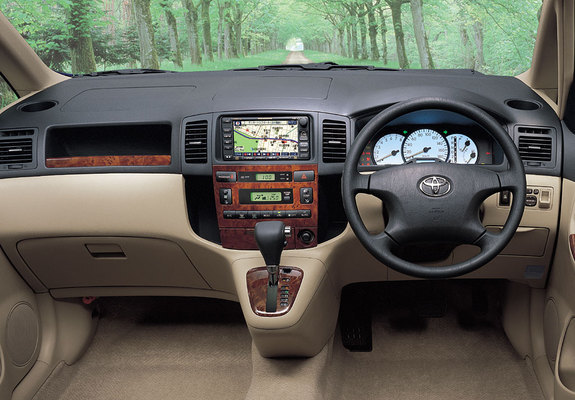 Toyota Corolla Spacio 2001–07 photos