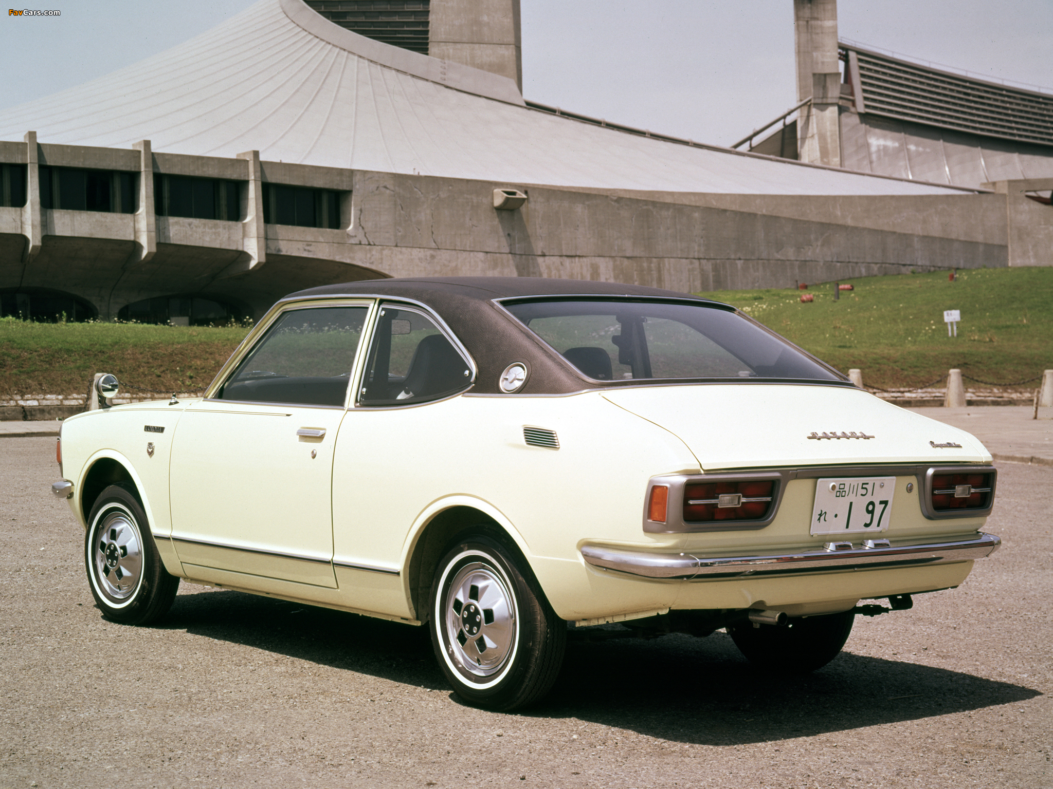 Images of Toyota Corolla Coupe JP-spec 1970–74 (2048 x 1536)