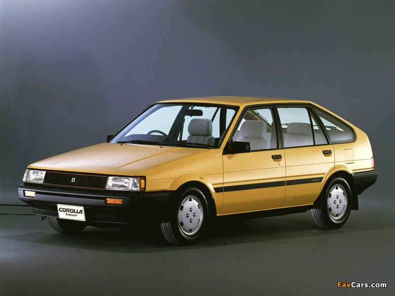 Images of Toyota Corolla 5-door ZX (AE80/AE81) 1983–85 (800 x 600)