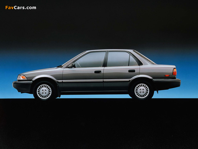 Images of Toyota Corolla Sedan Deluxe US-spec 1987–91 (640 x 480)