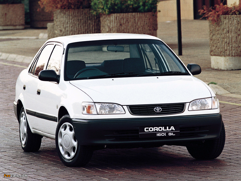 Images of Toyota Corolla GL Sedan ZA-spec 1995–2000 (1024 x 768)