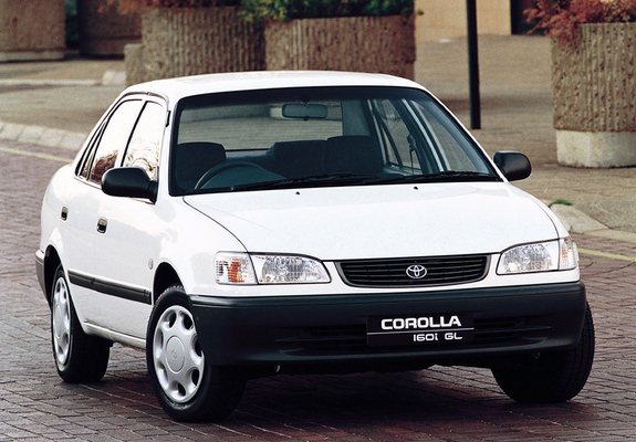 Images of Toyota Corolla GL Sedan ZA-spec 1995–2000