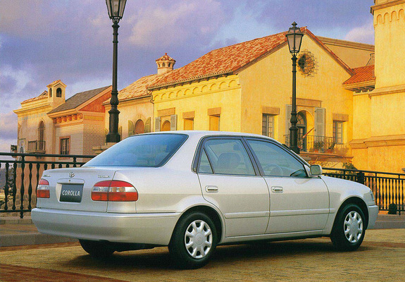 Images of Toyota Corolla Sedan JP-spec 1997–2000