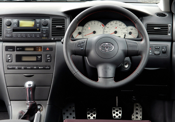 Images of Toyota Corolla T-Sport 3-door UK-spec 2004–07
