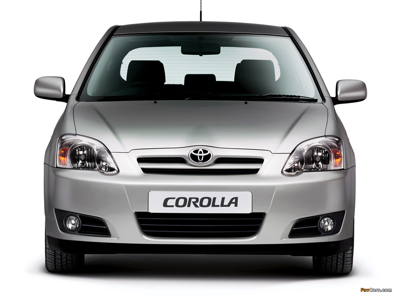 Images of Toyota Corolla 5-door 2004–07 (1280 x 960)