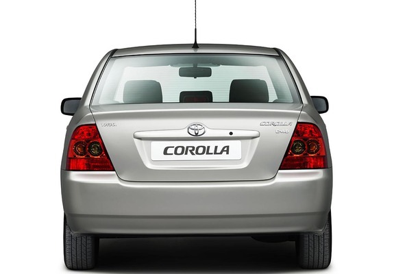 Images of Toyota Corolla Sedan 2004–07