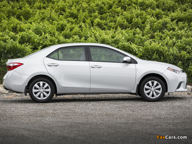 Images of Toyota Corolla LE US-spec 2013 (640 x 480)
