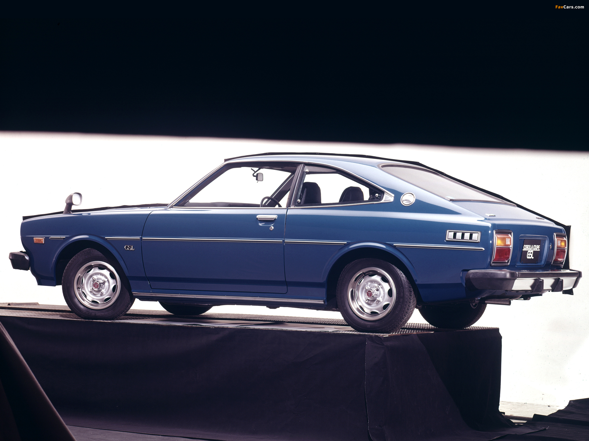 Photos of Toyota Corolla Coupe 1974–79 (2048 x 1536)