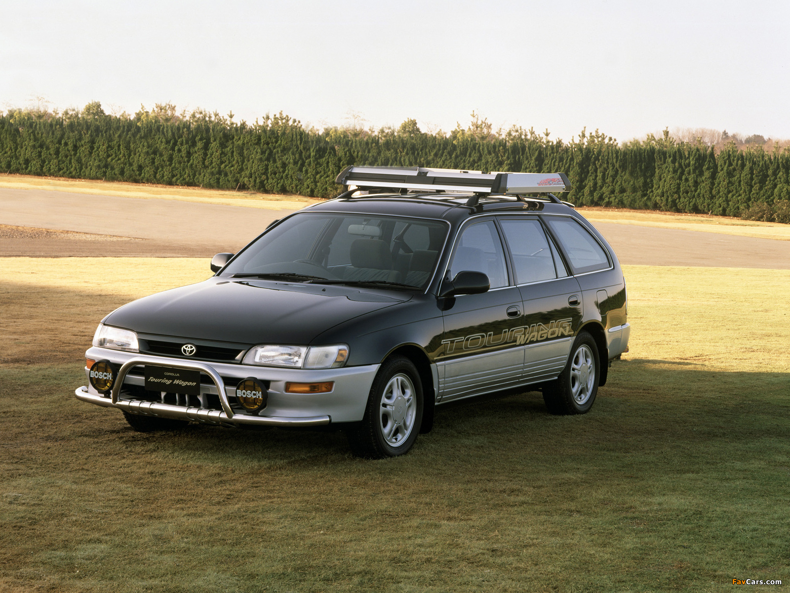 Photos of Toyota Corolla Touring Wagon JP-spec 1992–97 (1600 x 1200)