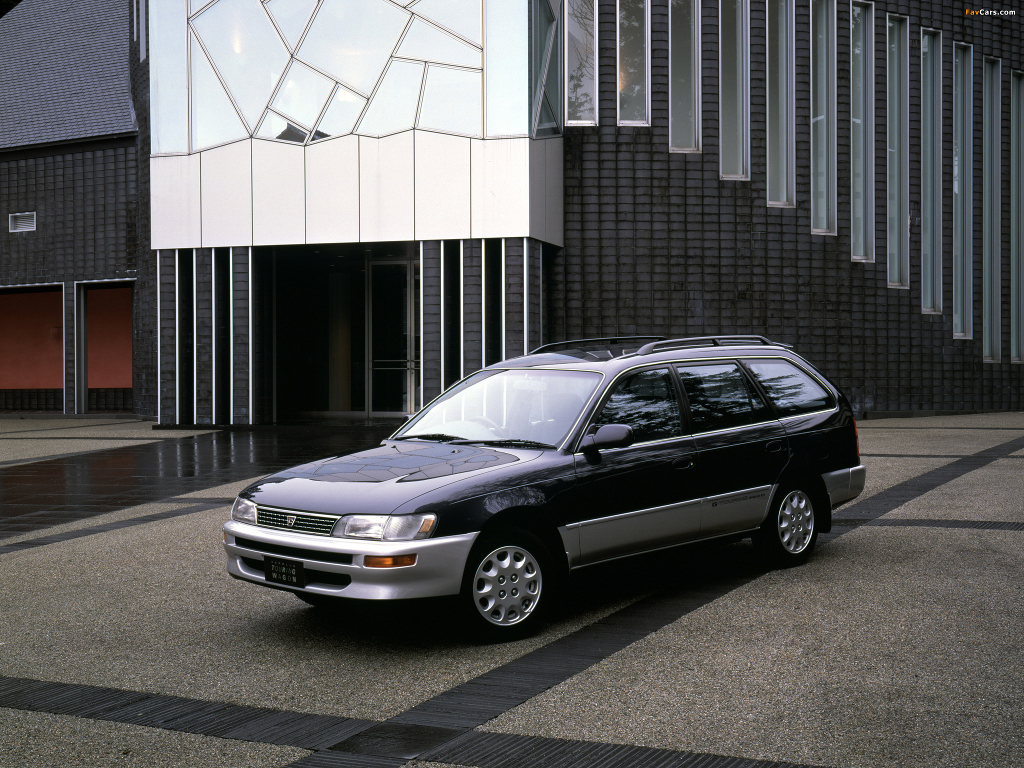 Photos of Toyota Corolla Touring Wagon JP-spec 1992–97 (2048 x 1536)
