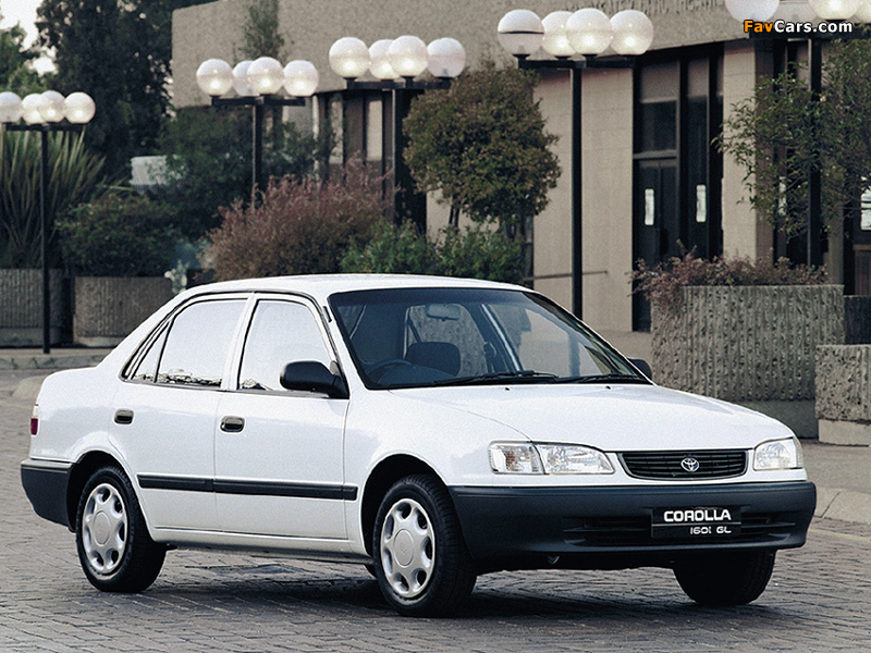 Photos of Toyota Corolla GL Sedan ZA-spec 1995–2000 (800 x 600)
