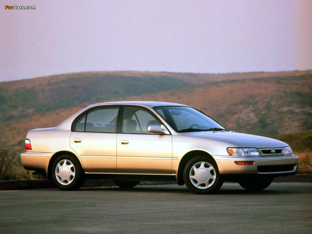 Photos of Toyota Corolla Sedan US-spec 1996–97 (1024 x 768)