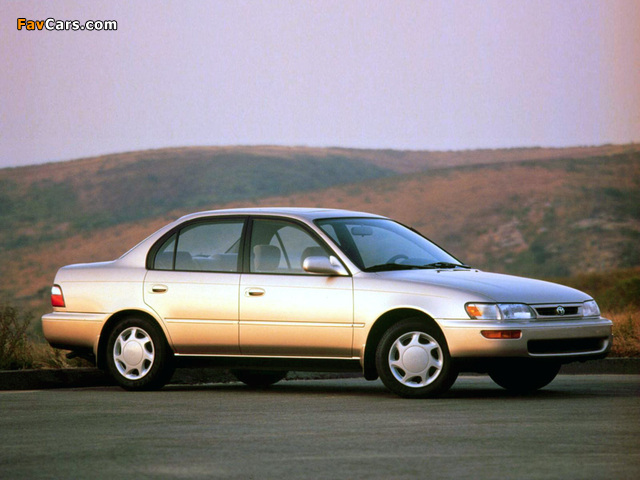Photos of Toyota Corolla Sedan US-spec 1996–97 (640 x 480)