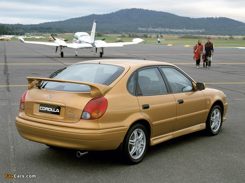 Photos of Toyota Corolla Sportivo 5-door 1999–2001 (800 x 600)