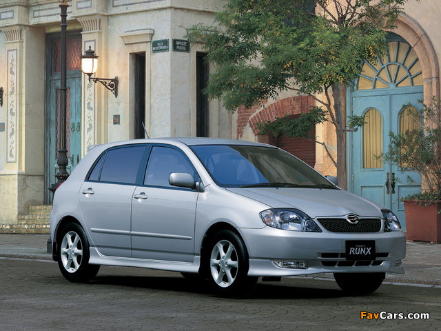 Photos of Toyota Corolla RunX JP-spec 2001–02 (640 x 480)