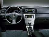 Photos of Toyota Corolla Sedan 2001–04