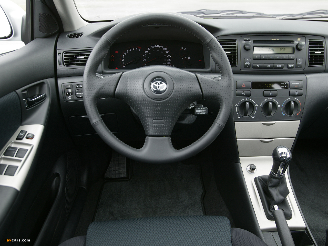 Photos of Toyota Corolla XRS US-spec 2002–08 (1280 x 960)