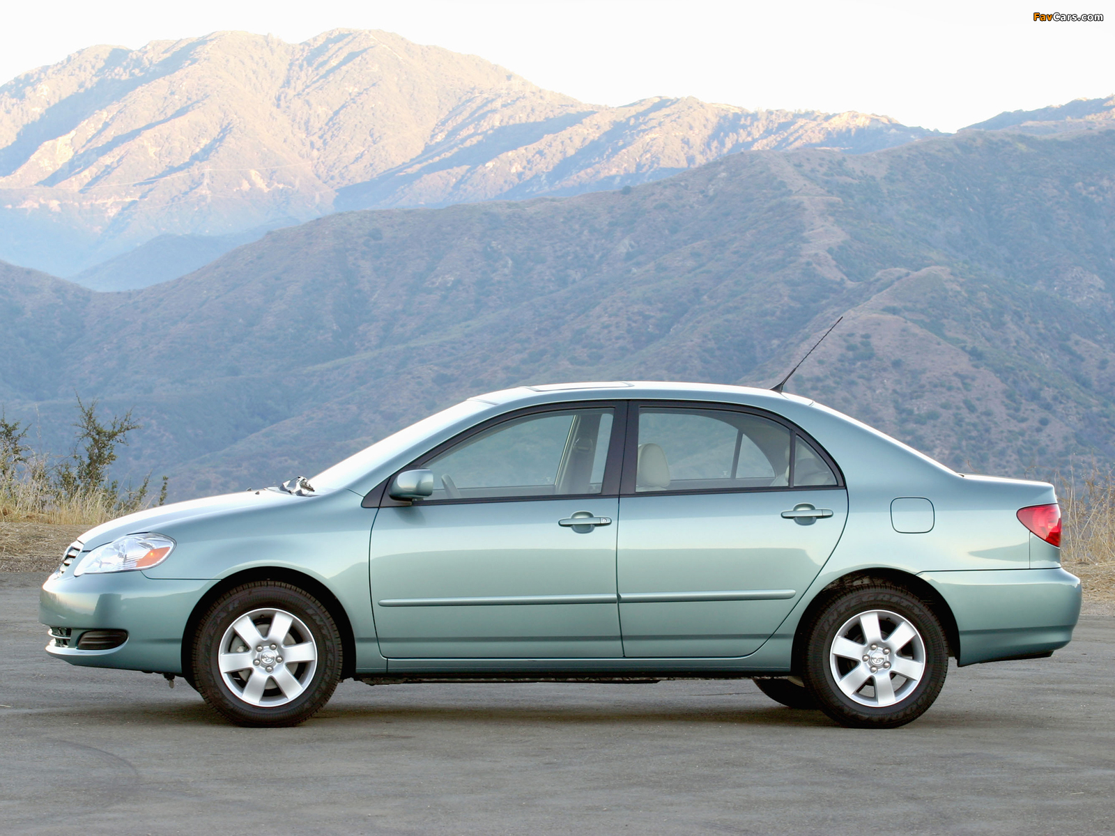 Photos of Toyota Corolla US-spec 2002–08 (1600 x 1200)
