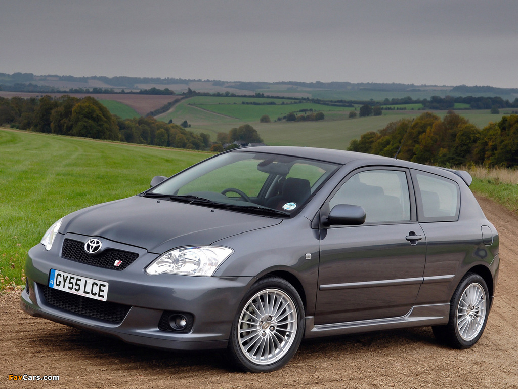 Photos of Toyota Corolla T-Sport 3-door UK-spec 2004–07 (1024 x 768)