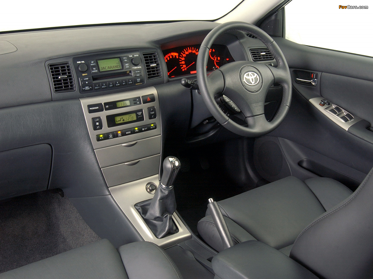 Photos of Toyota Corolla RunX ZA-spec 2004–06 (1280 x 960)