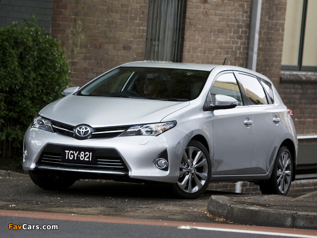 Photos of Toyota Corolla Levin ZR 2012 (640 x 480)