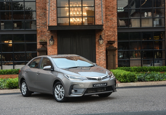 Photos of Toyota Corolla ZA-spec 2017