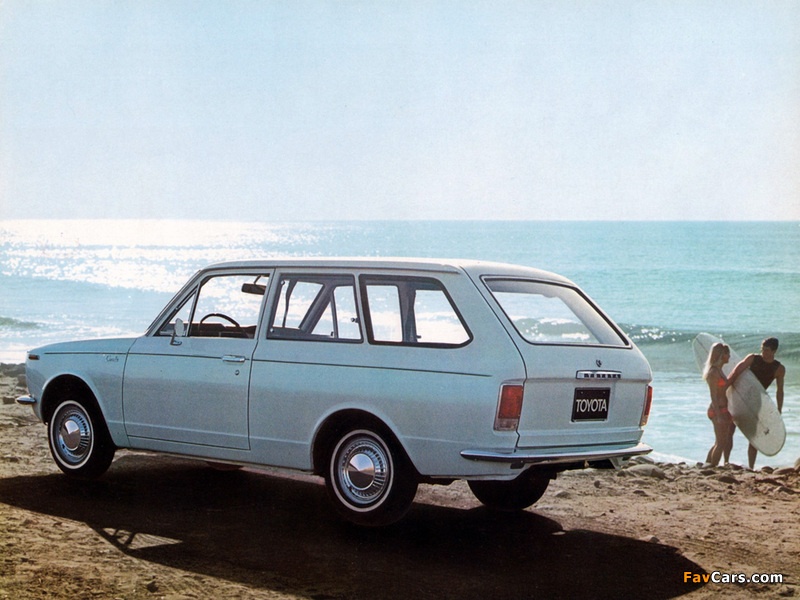 Pictures of Toyota Corolla Van (E16/18) 1966–70 (800 x 600)