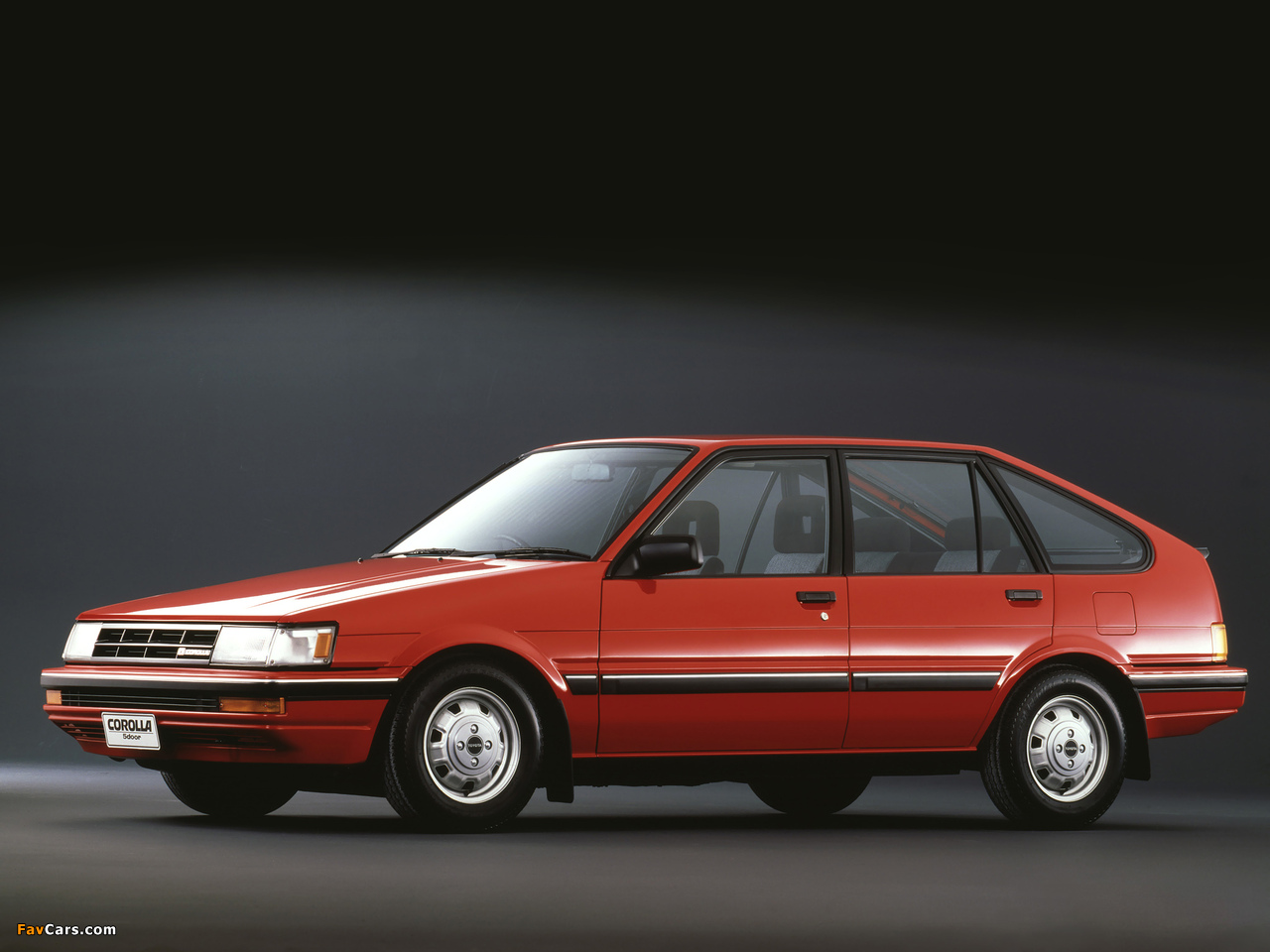 Pictures of Toyota Corolla 5-door ZX (AE80/AE81) 1985–87 (1280 x 960)