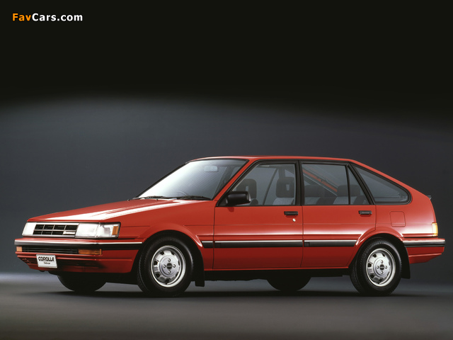 Pictures of Toyota Corolla 5-door ZX (AE80/AE81) 1985–87 (640 x 480)