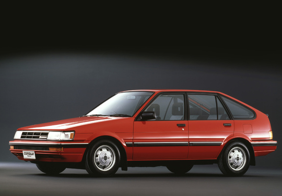 Pictures of Toyota Corolla 5-door ZX (AE80/AE81) 1985–87