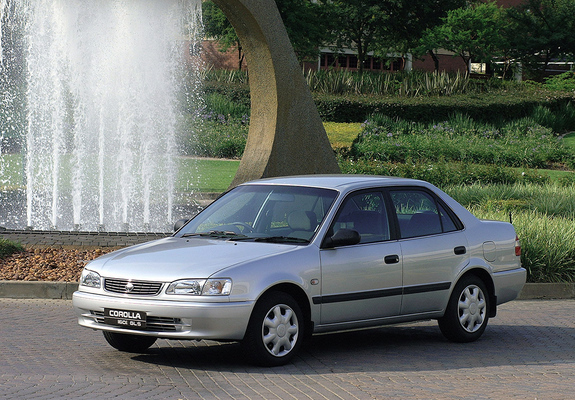 Pictures of Toyota Corolla GLS Sedan ZA-spec 1995–2000