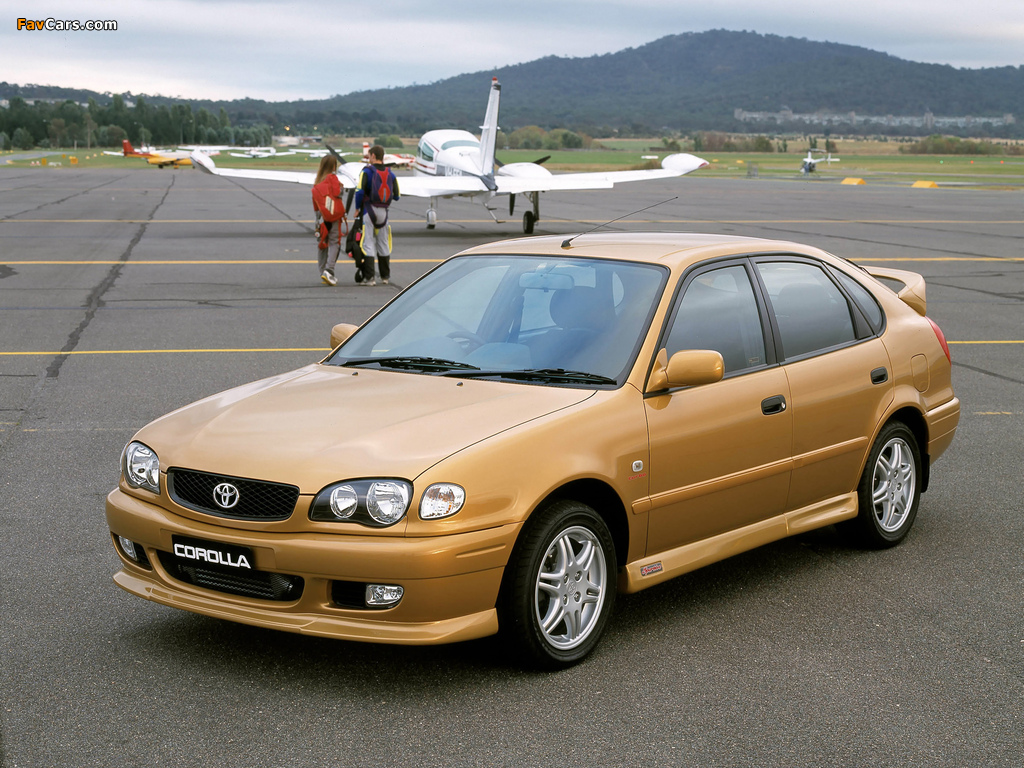 Pictures of Toyota Corolla Sportivo 5-door 1999–2001 (1024 x 768)