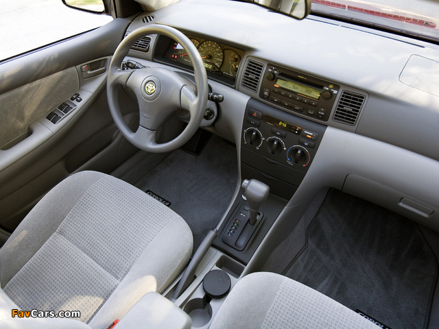 Pictures of Toyota Corolla US-spec 2002–08 (640 x 480)