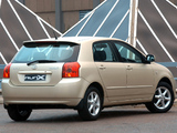 Pictures of Toyota Corolla RunX ZA-spec 2004–06