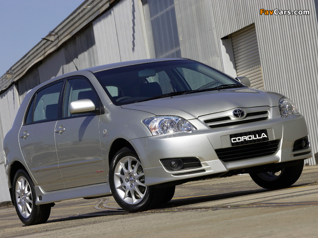 Pictures of Toyota Corolla Sportivo 5-door 2004–07 (640 x 480)