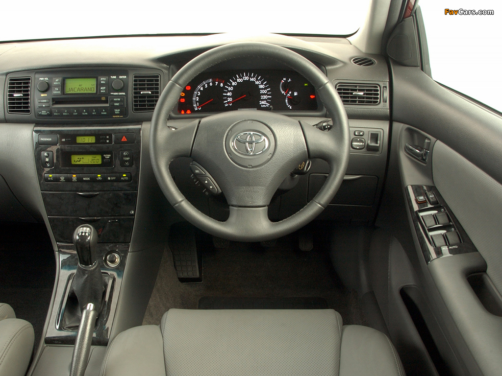 Pictures of Toyota Corolla Sedan ZA-spec 2004–07 (1024 x 768)