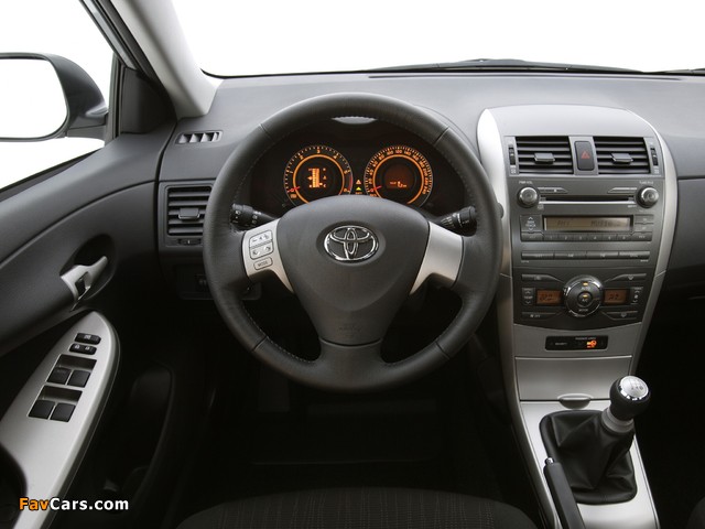 Pictures of Toyota Corolla EU-spec 2007–10 (640 x 480)